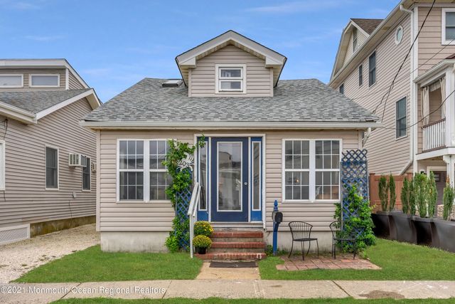 203 2nd Avenue, Manasquan