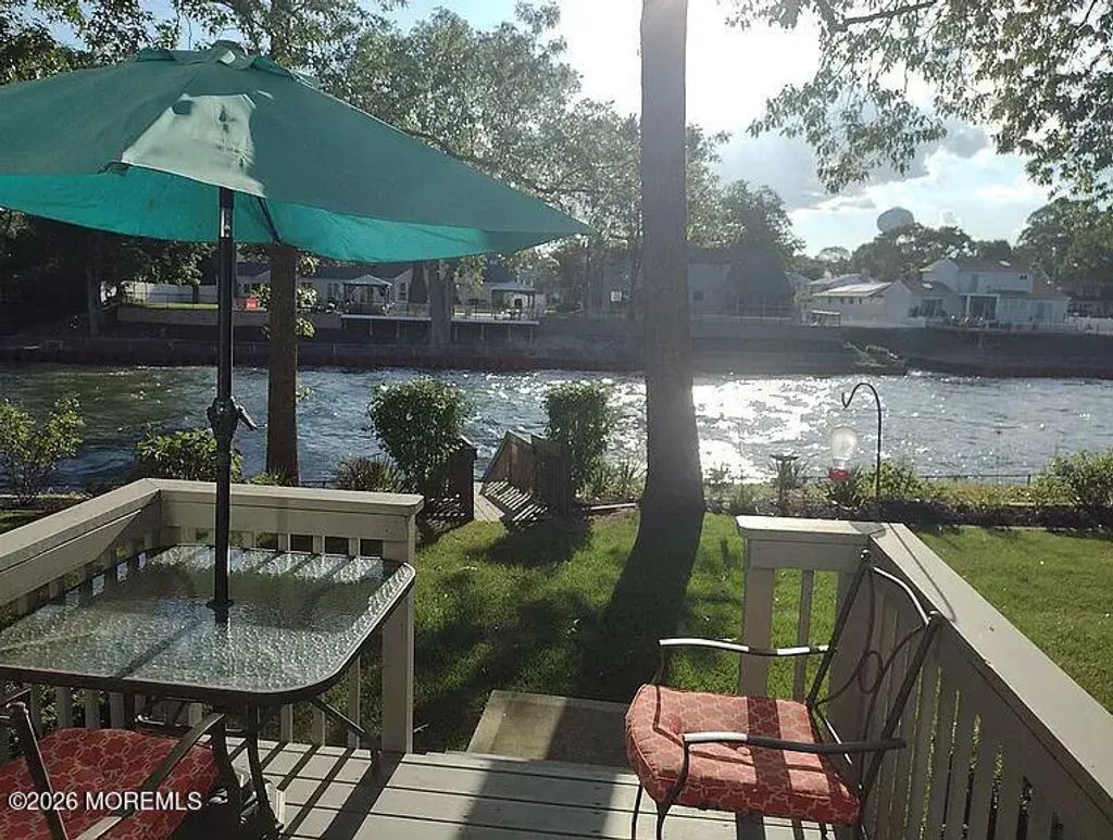 1410 Johnson Avenue 23, Point Pleasant