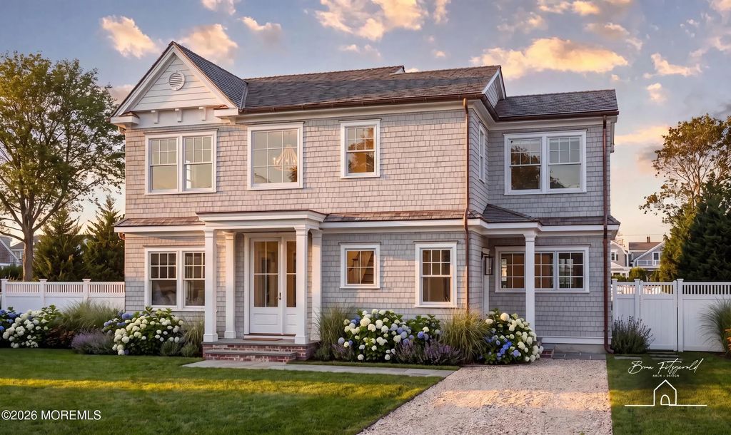 907 Woodcrest Drive, Spring Lake Heights