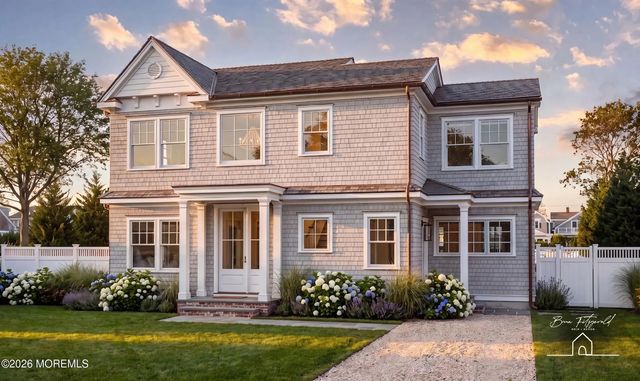 907 Woodcrest Drive, Spring Lake Heights