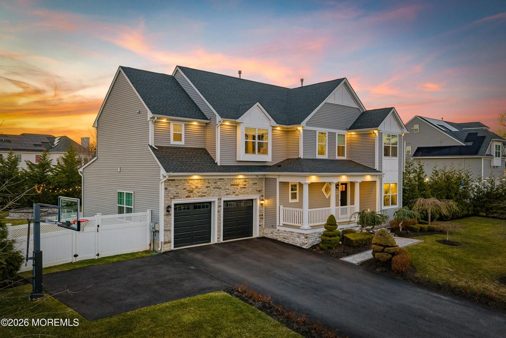 1690 St Regis Court, Toms River