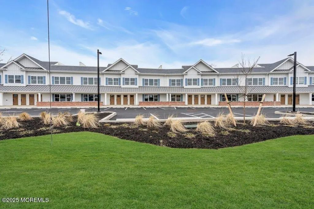 629 Ocean Road 9, Point Pleasant