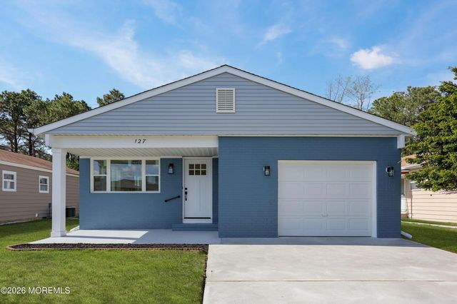 127 San Carlos Street, Toms River