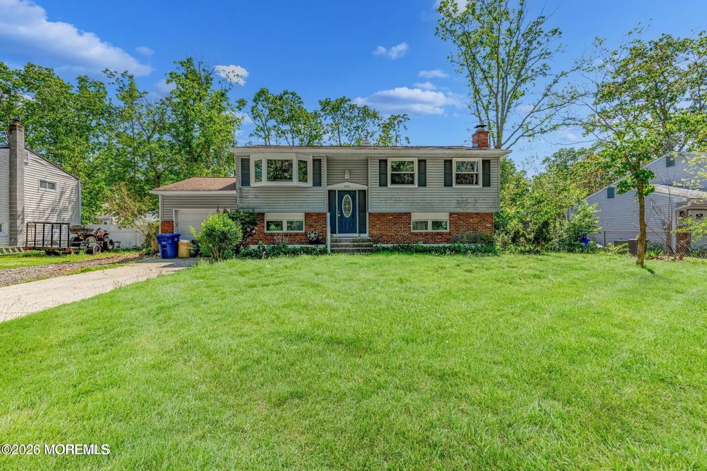 206 Montana Trail, Browns Mills