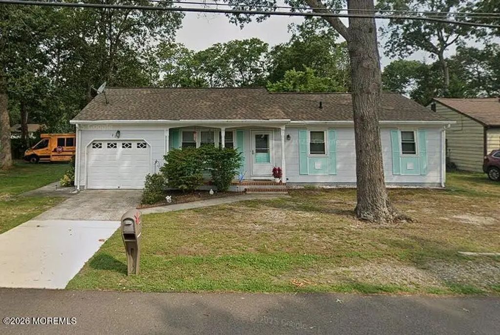 222 Lane Place, Forked River
