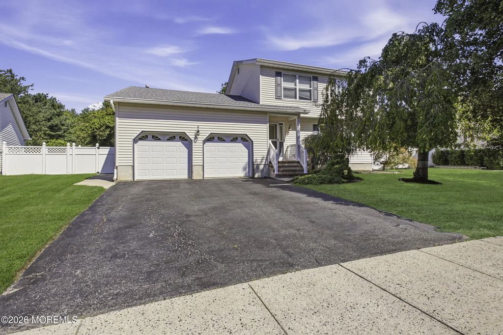19 Fella Street, Howell