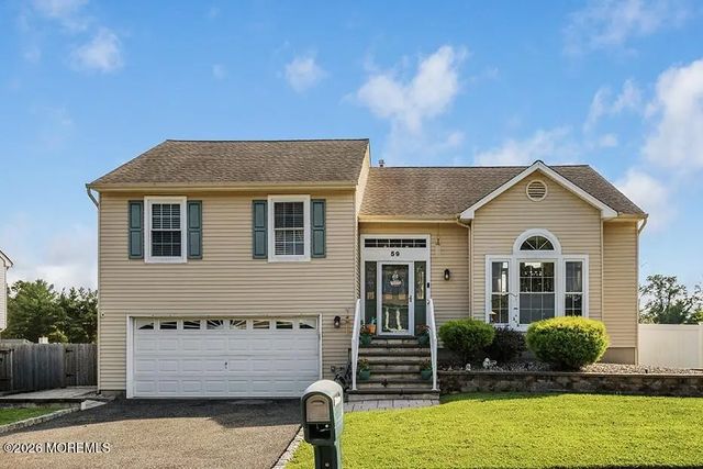 59 Marc Drive, Howell