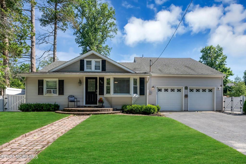 717 Corlies Avenue, West Allenhurst