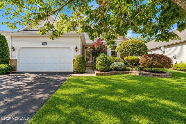 705 Michael Court, Lakewood