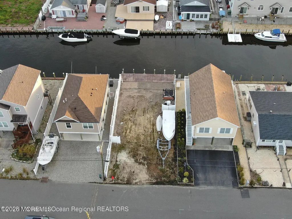 220 Dogwood Drive, Bayville