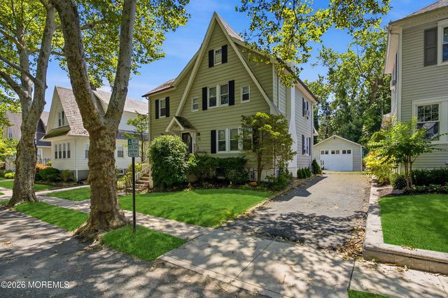 10 Norwood Court, West Long Branch