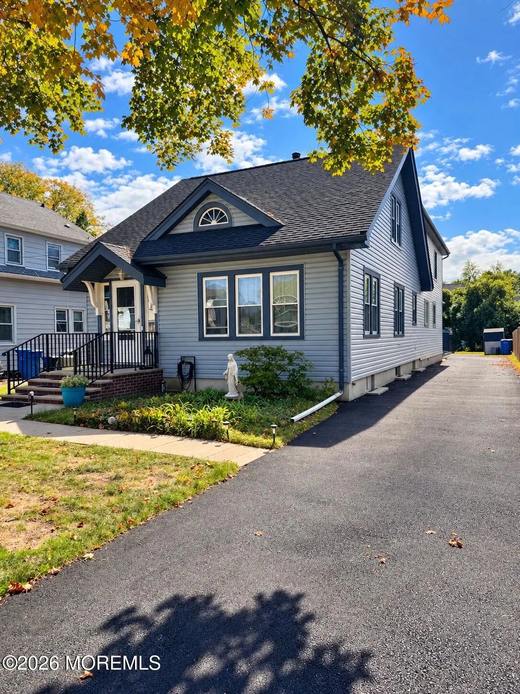 133 Stout Avenue, Middlesex