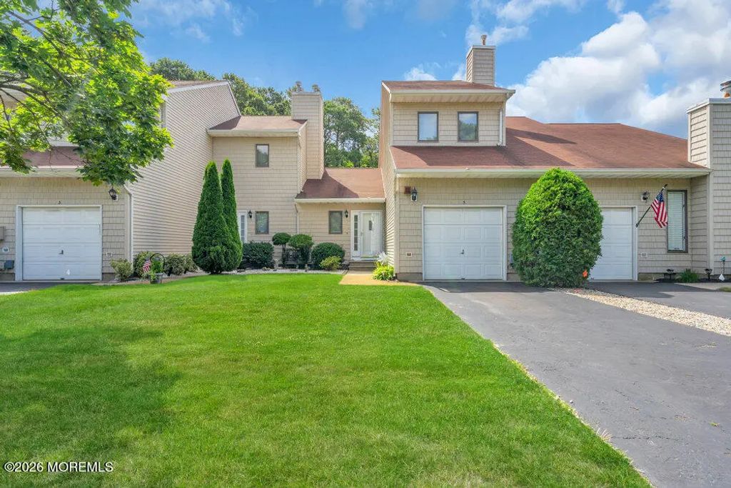 5 S Sailors Quay Drive, Brick