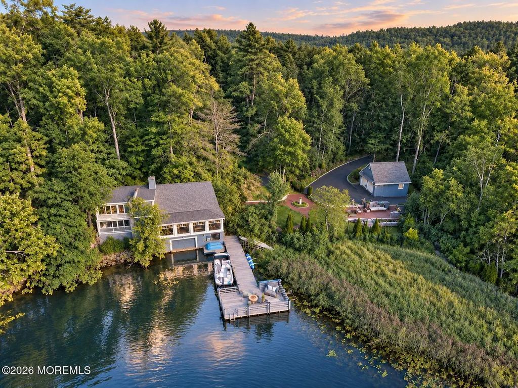 10c Edgemere Drive, Matawan