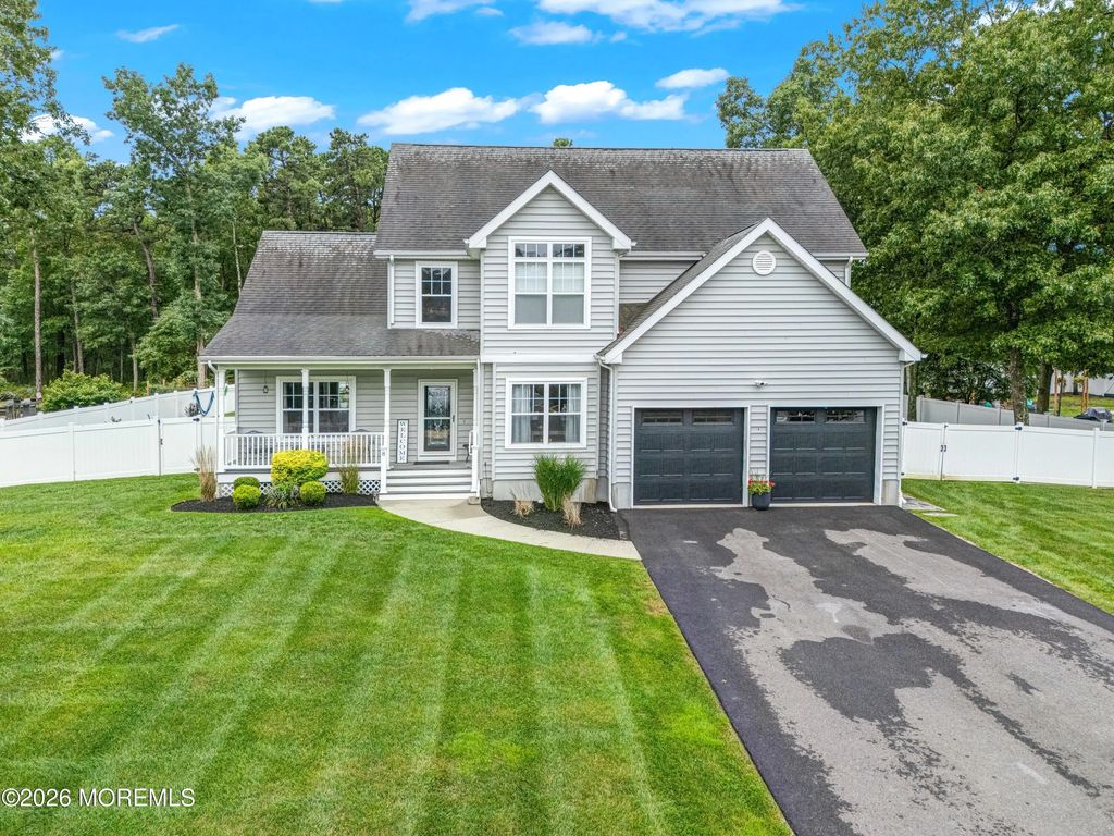 8 Edwards Court, Little Egg Harbor