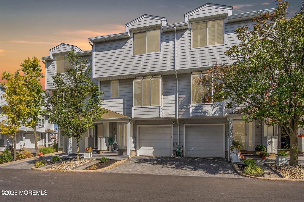 165 Riddle Avenue 9, Long Branch
