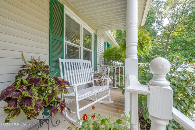 445 Silverton Road, Brick