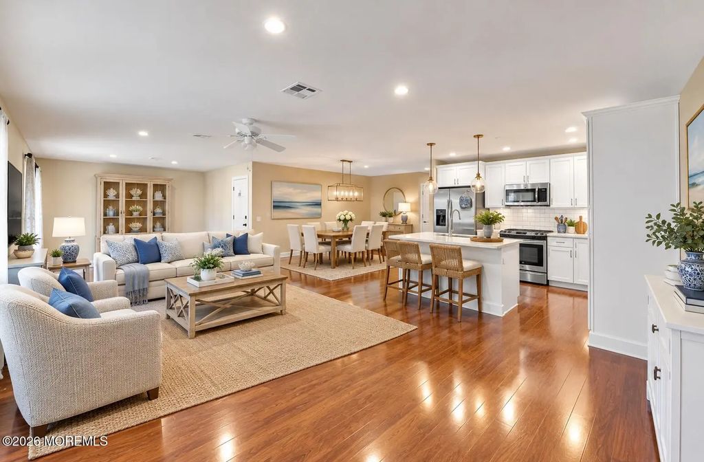 8 Gorginio Drive, Toms River