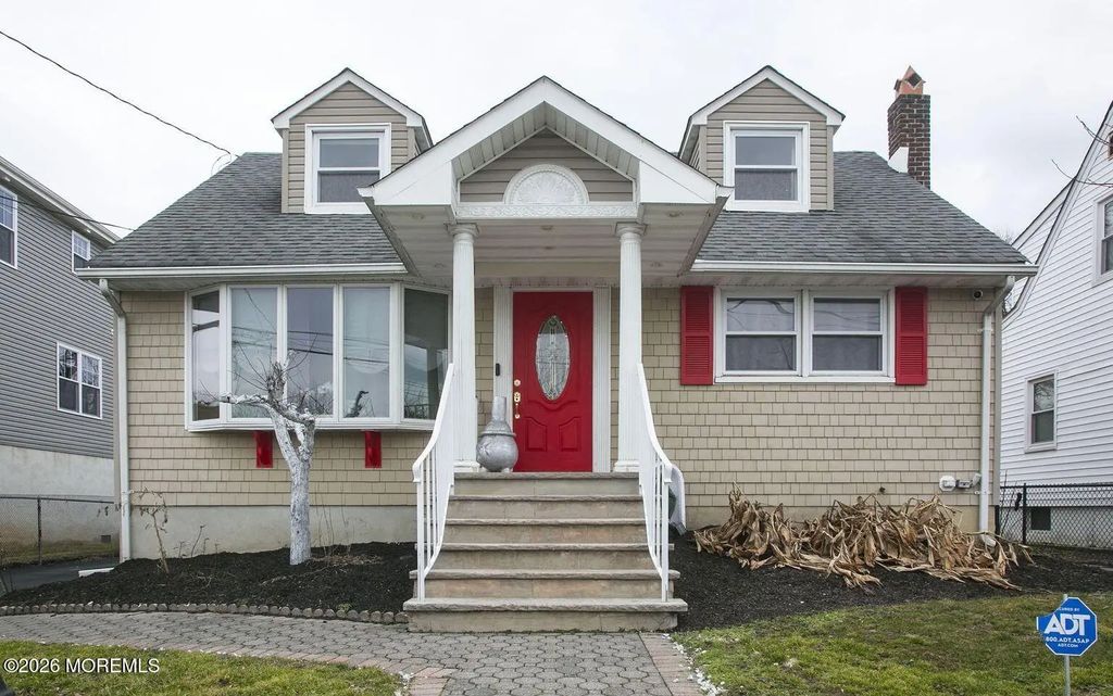 64 Waackaack Avenue, Keansburg