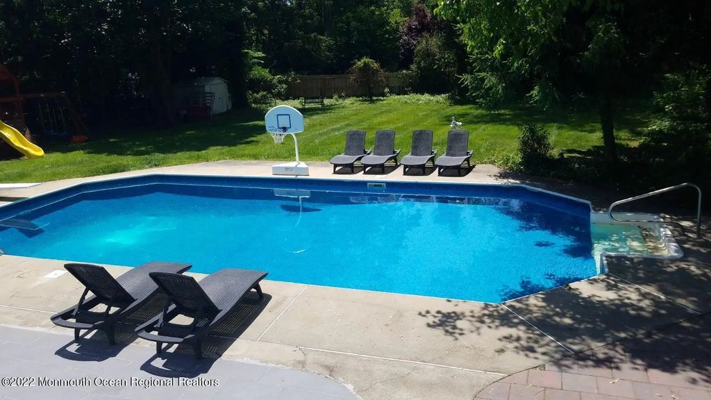 634 Westwood Avenue, Long Branch