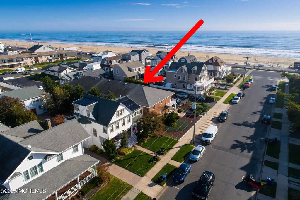 102 10th Avenue 1, Belmar