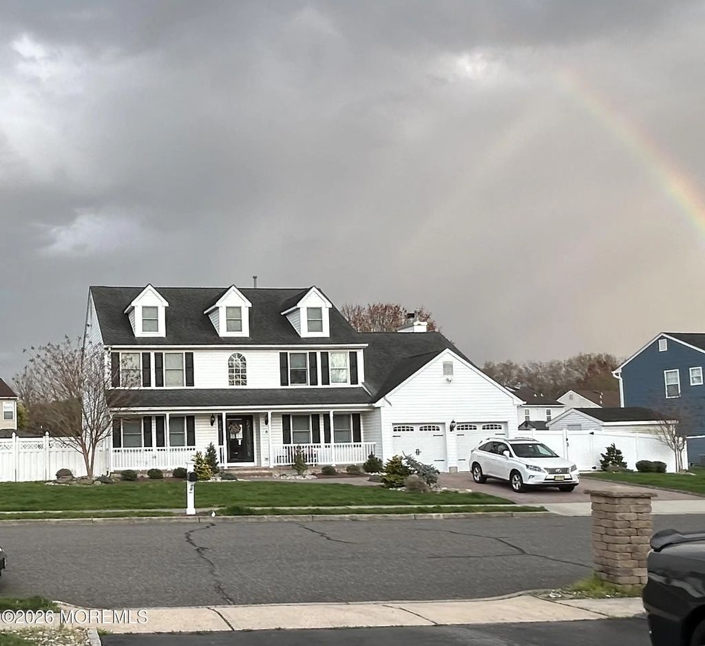 9 Yosemite Road, Howell