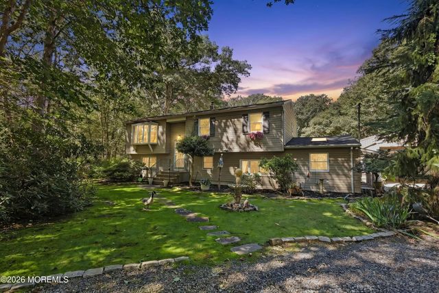 347 E Millstream Road, Cream Ridge