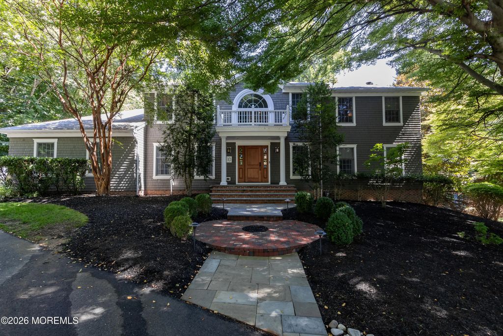 10 Vista Drive, Little Silver