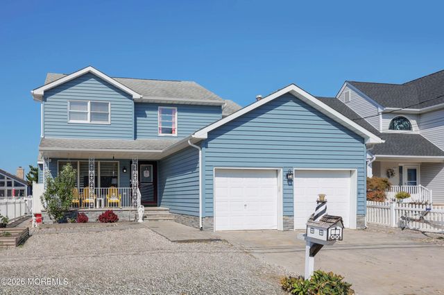 719 Drum Point Road, Brick