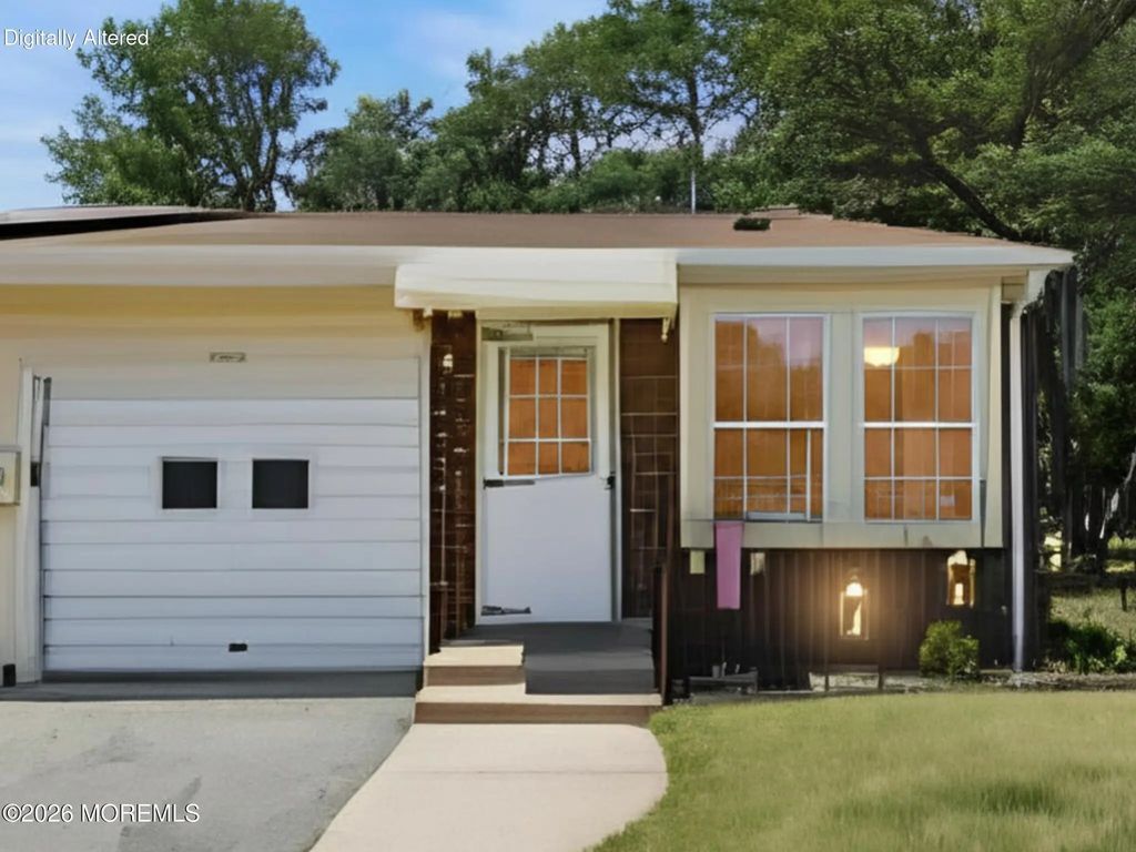 48b Milford Avenue 53, Whiting