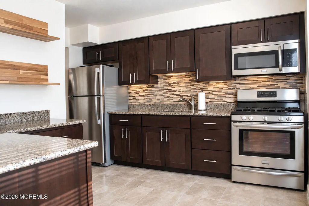 364 Westwood Avenue Unit 29, Long Branch