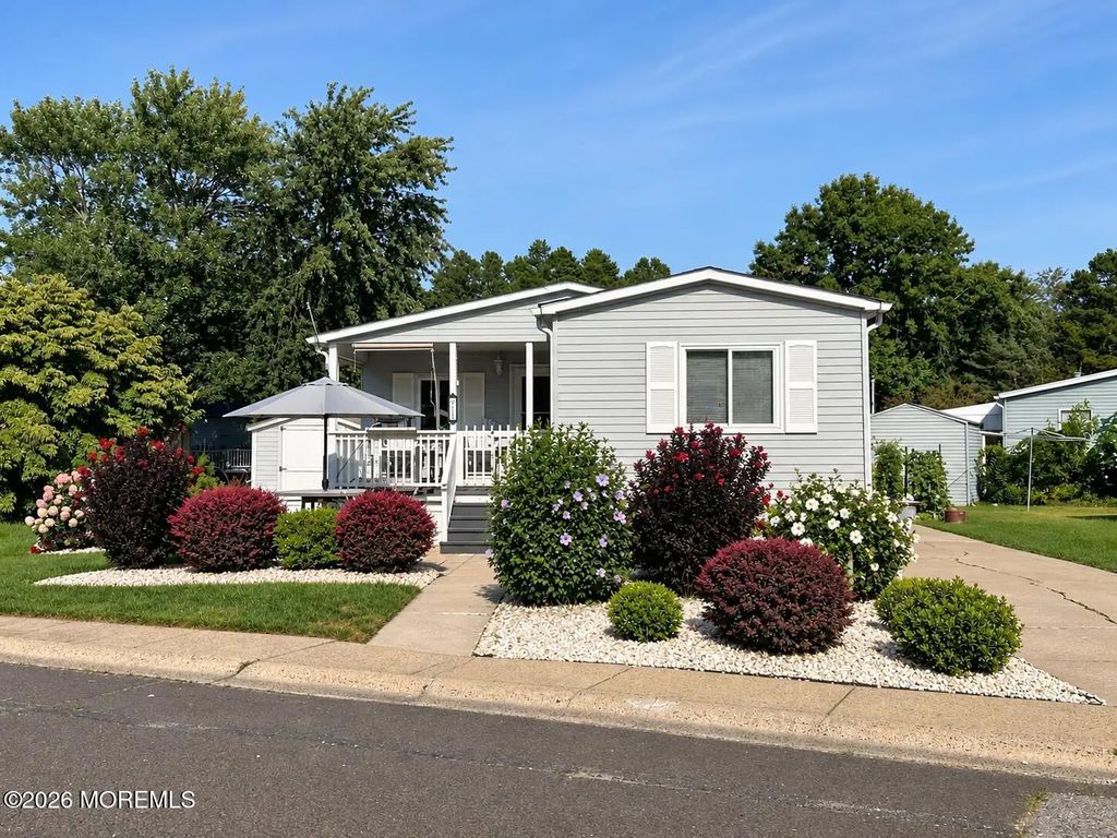 13 Judith Way, Jackson