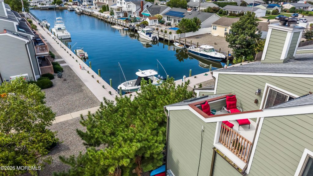 8 Hidden Harbor Drive 8, Point Pleasant Beach