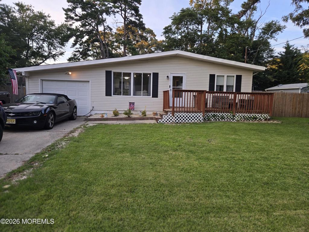 14 Cedar Drive, Lanoka Harbor