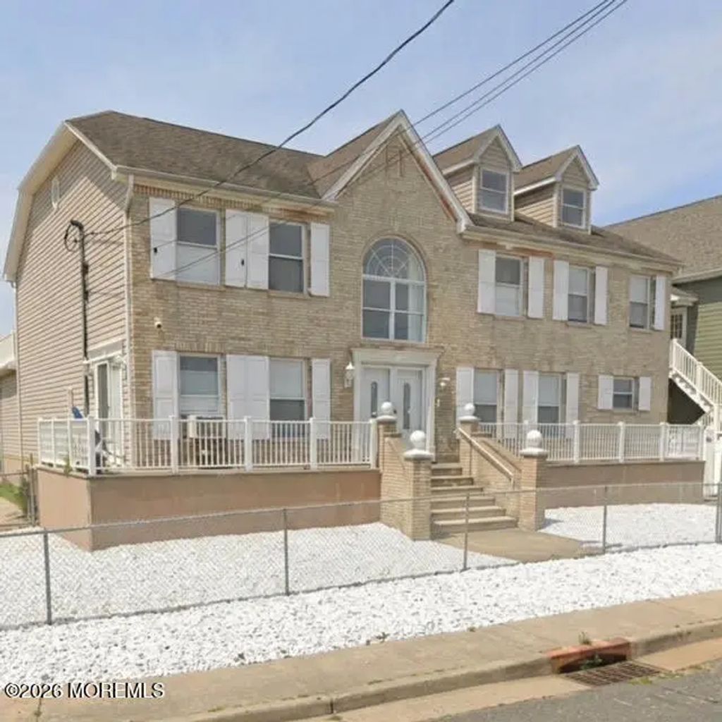 342 Front Street, Union Beach