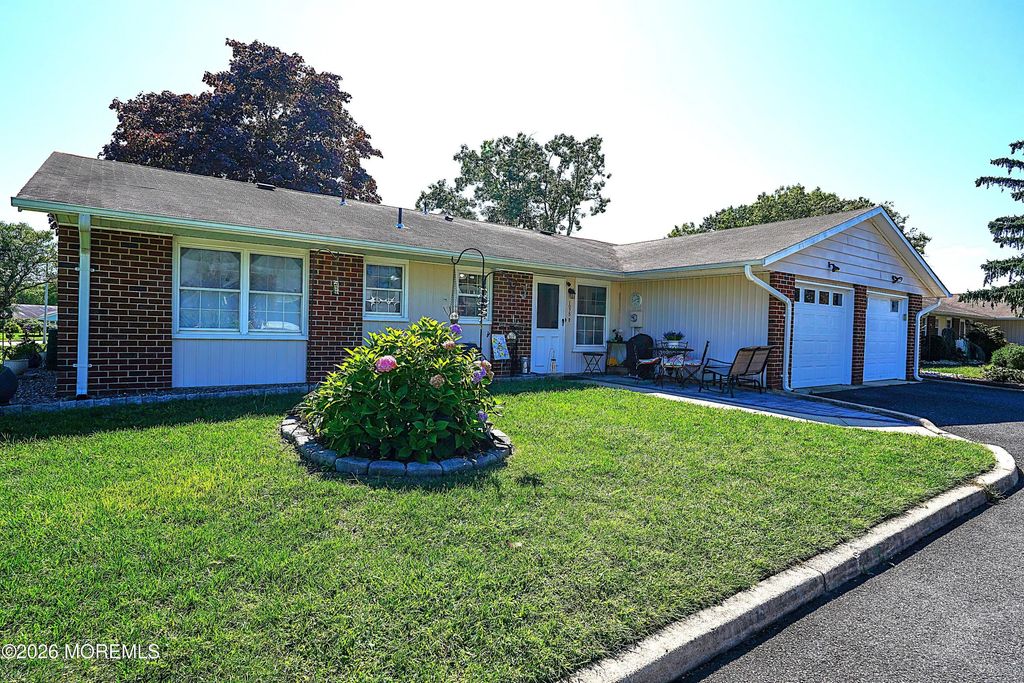 1075d Argyll Circle 1004, Lakewood