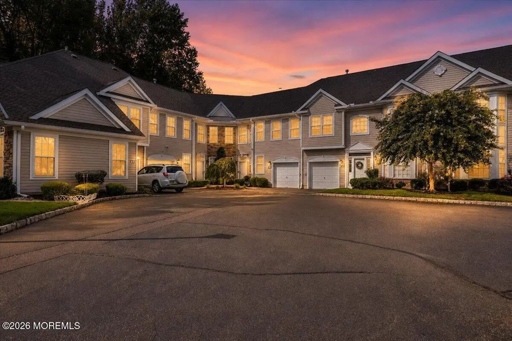 170 Shinnecock Drive, Manalapan