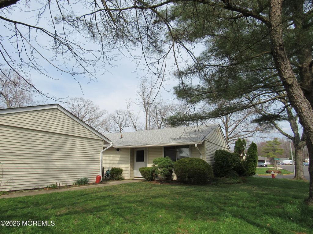 264b Crosse Drive, Monroe