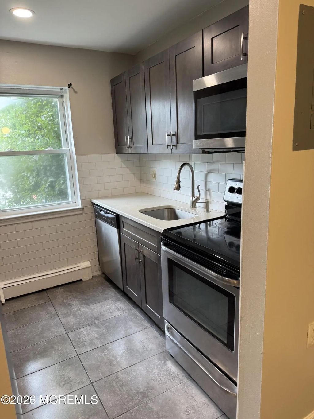 289 Main Street 10e, Spotswood