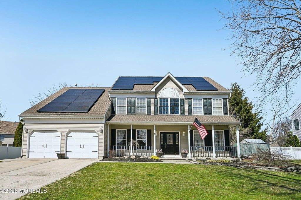 5 Forest View Drive, Bayville