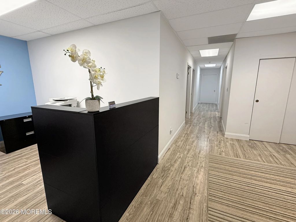 422 Morris Avenue 6, Long Branch