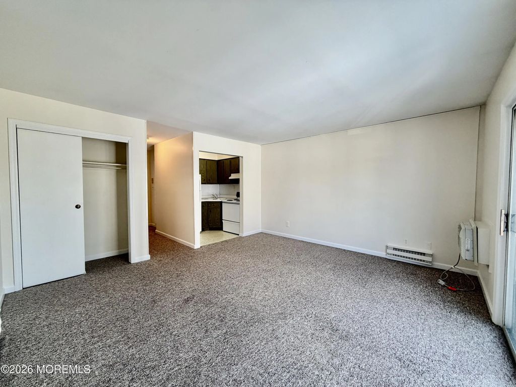 402 Sixth Avenue 18, Asbury Park