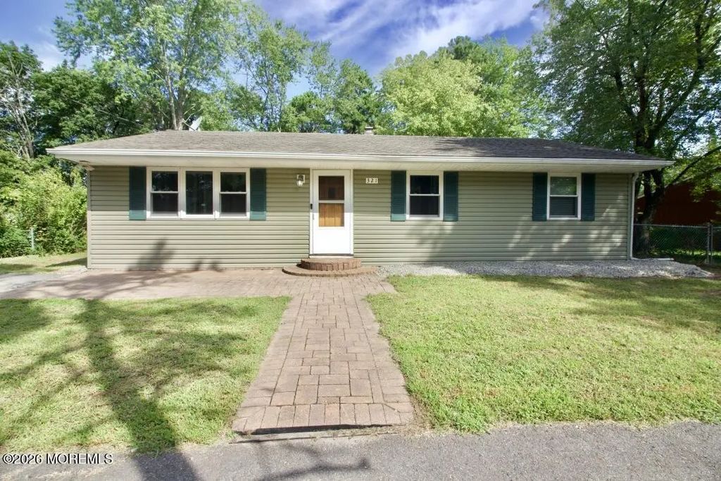 321 Cherokee Drive, Browns Mills