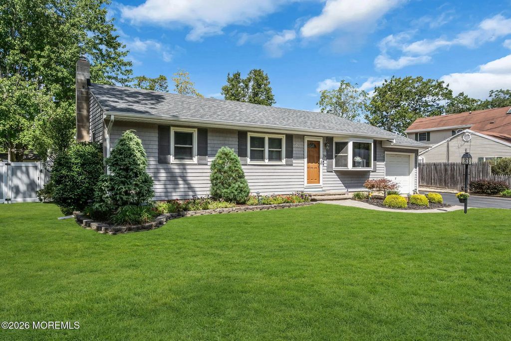 316 Anchor Avenue, Beachwood