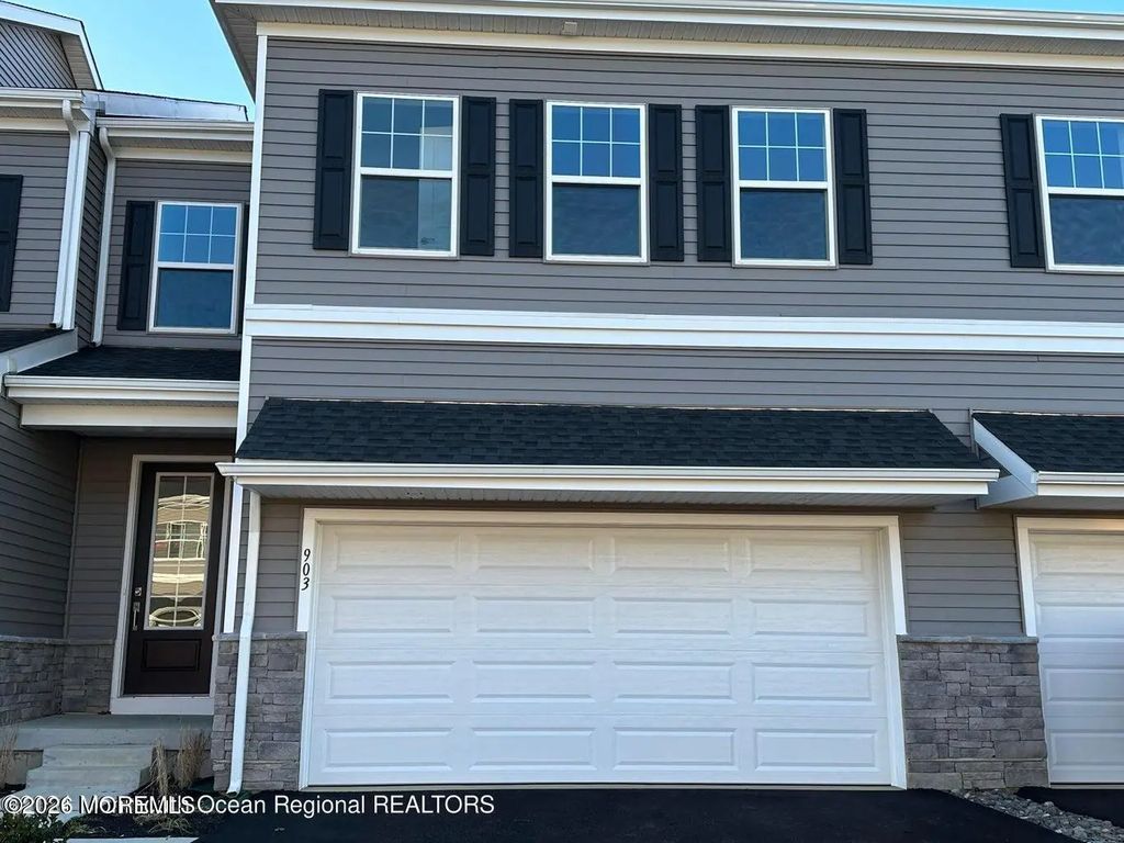 903 Navigator Avenue, Marlboro