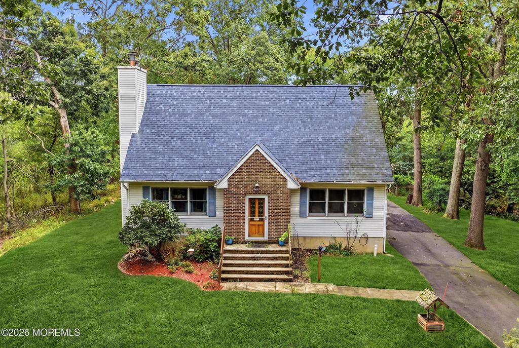 313 Pfister Road, Jackson