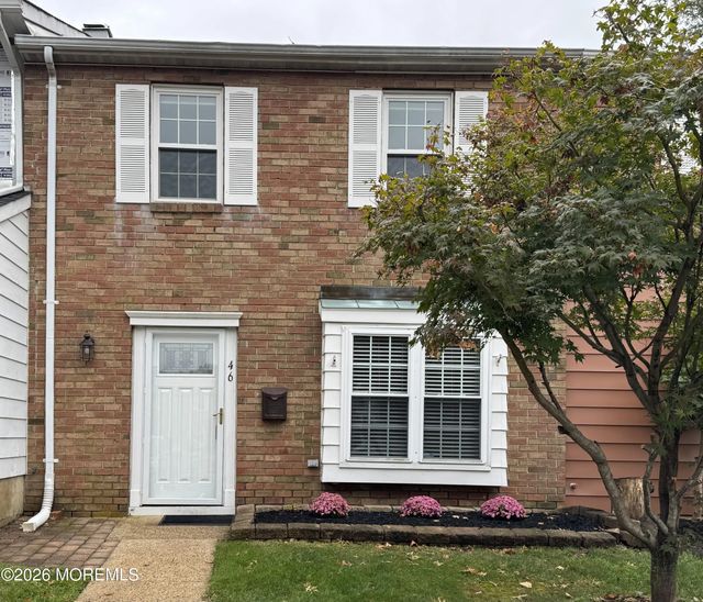 46 Kingsley Way, Freehold