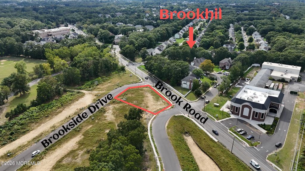Brookside Drive, Lakewood