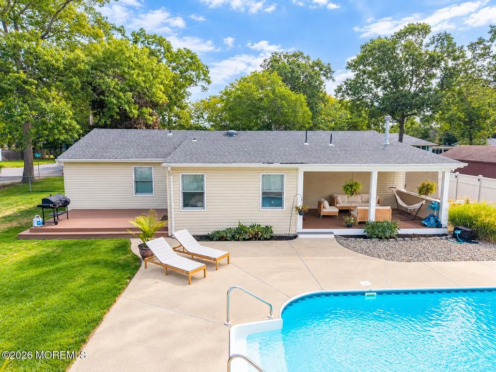 317 Alpine Street, Forked River
