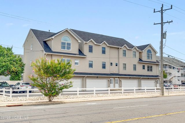 2032 Nj-35 4, Ortley Beach